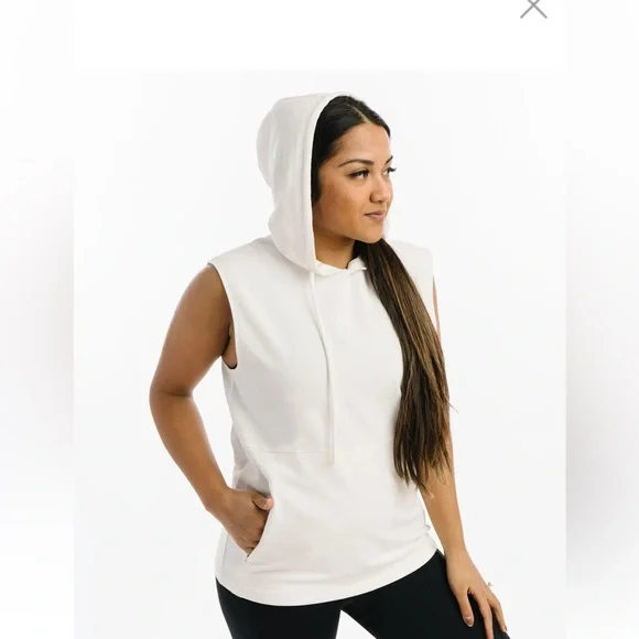 ZYIA Women’s NWT Fighter Sleeveless Hoodie White XL - Picture 2 of 10